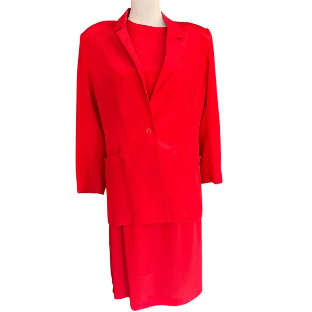 Vintage 80s Argenti Petites 2 piece Red Dress with belt and blazer sz 4‎